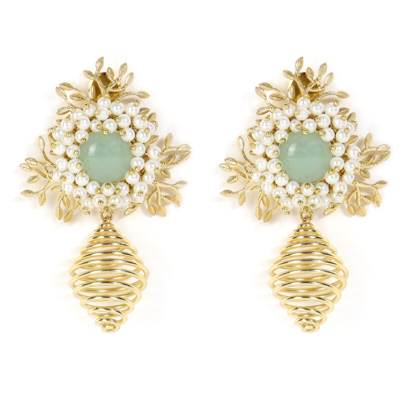 drop earrings