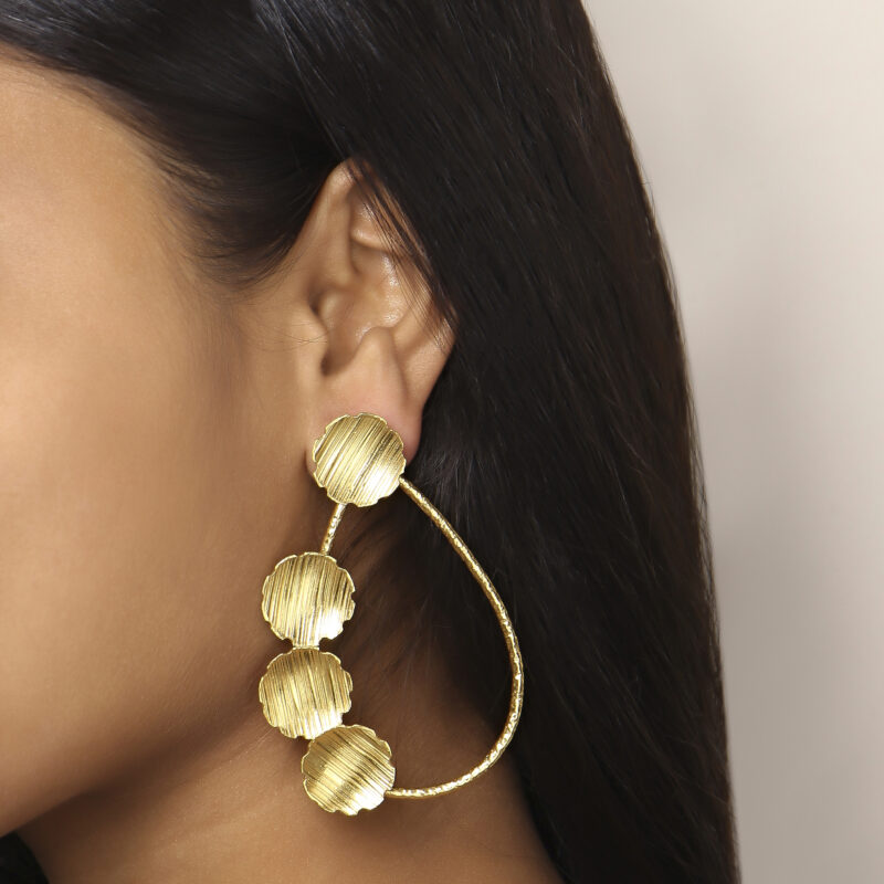 disc earrings