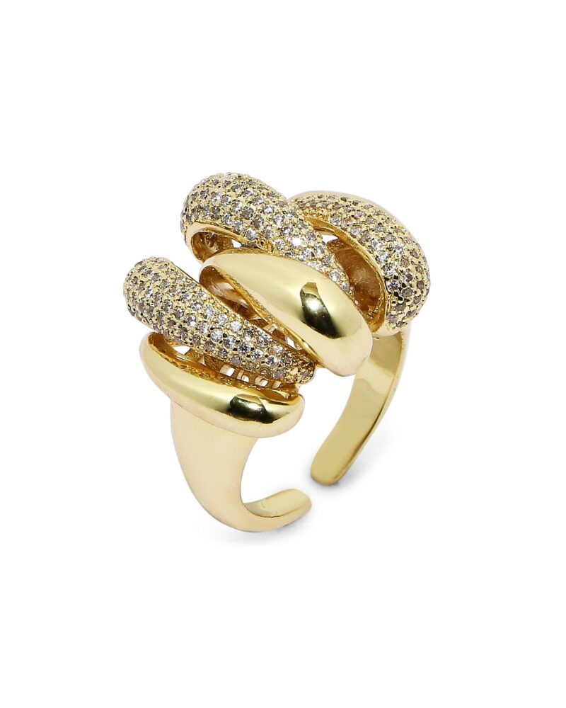 All That Glitters – Gold-Plated Layered Chain Necklace & Chunky Ring